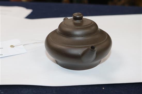 A 19th century Chinese Yixing teapot and cover